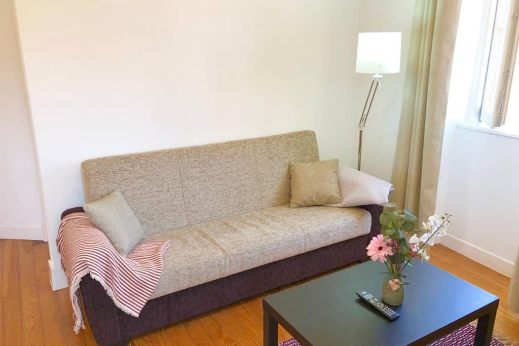 32 3 - Lisbon City Life Private Apartment, Bairro Alto Экстерьер фото
